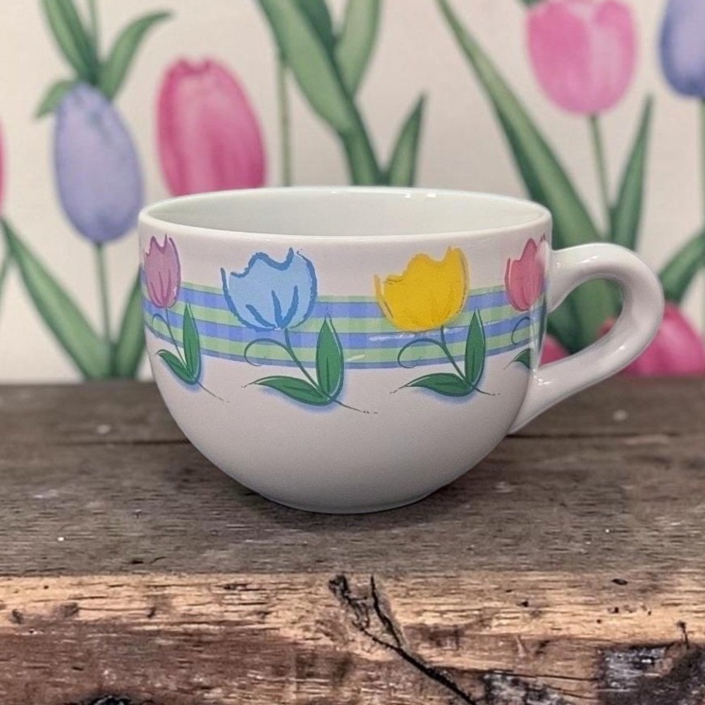 TB Toy Trading Co.‎ Tulip Coffee Cup, Vintage Floral Mug, Replacement Drinkware